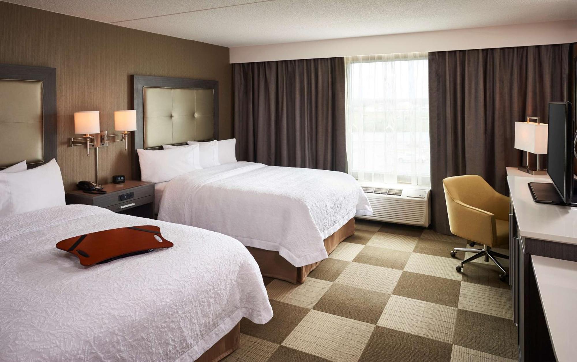 Hampton Inn By Hilton Timmins Exterior photo